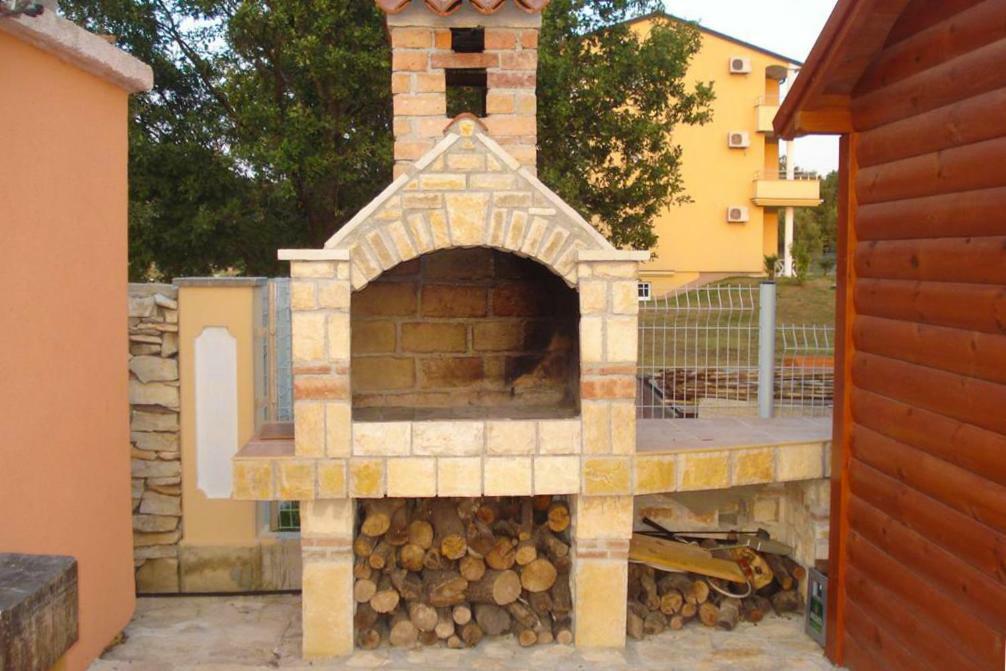 Villa Orange II Medulin Exterior photo